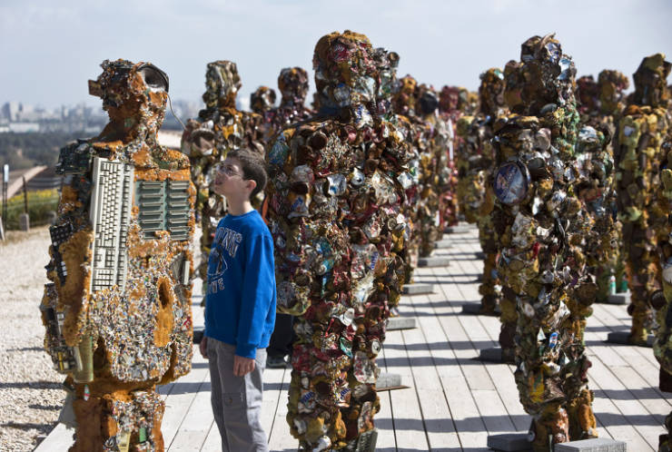 Trashy art exhibits - trash people sculptures