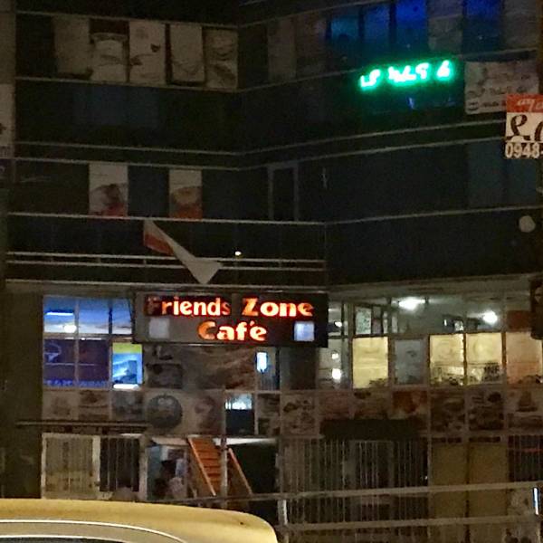 funny meme of night - 09248 "riends Zone Cafe