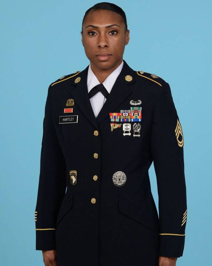 army girl military uniform - Hartley