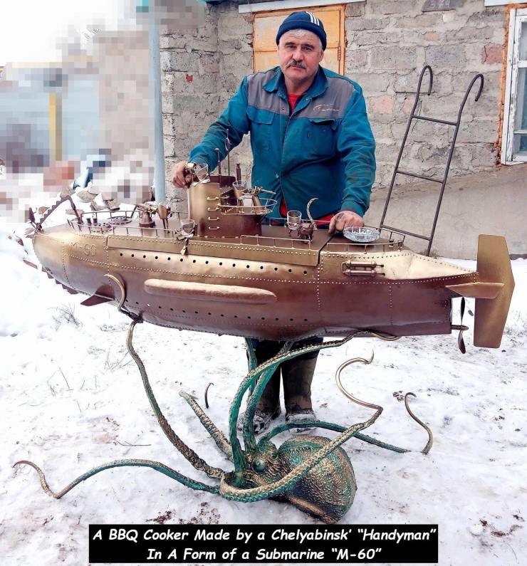 bbq submarine - A Bbq Cooker Made by a Chelyabinsk' "Handyman In A Form of a Submarine "M60"