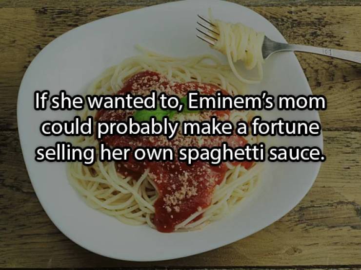 pasta with french tomato sauce - If she wanted to, Eminem's mom could probably make a fortune selling her own spaghetti sauce.
