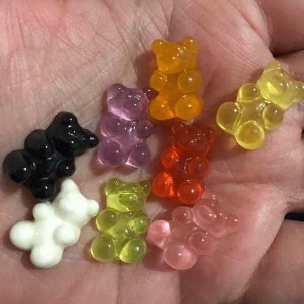 epoxy gummy bears