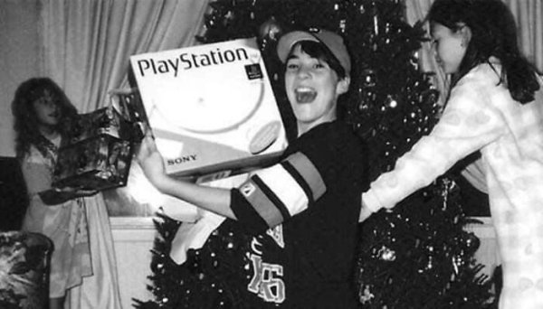 playstation 1 christmas - PlayStation Sony