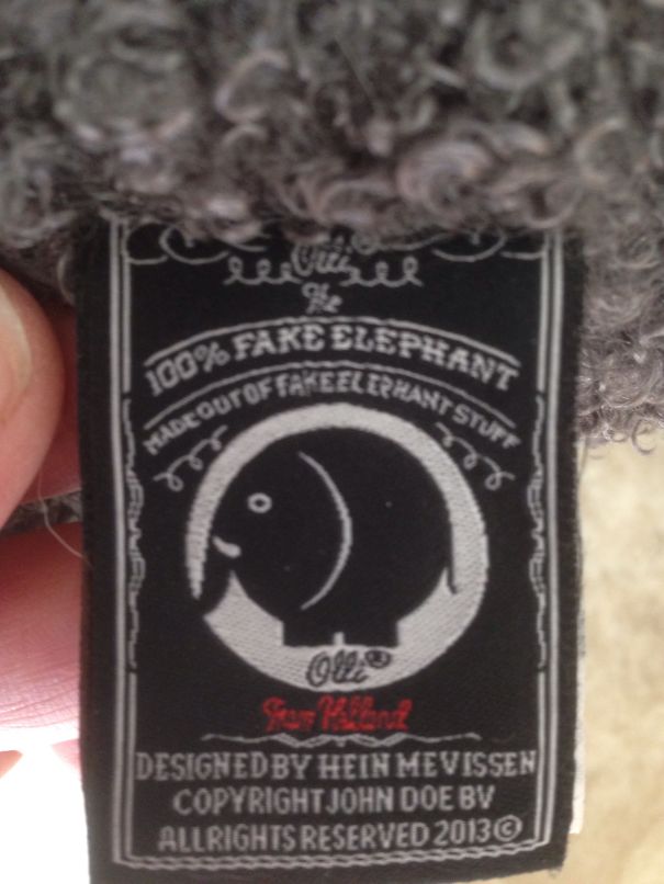 Hilarious Clothing Tags You've never noticed.