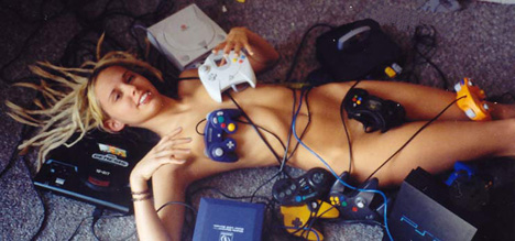 Hottest Gamer Girls on the Web