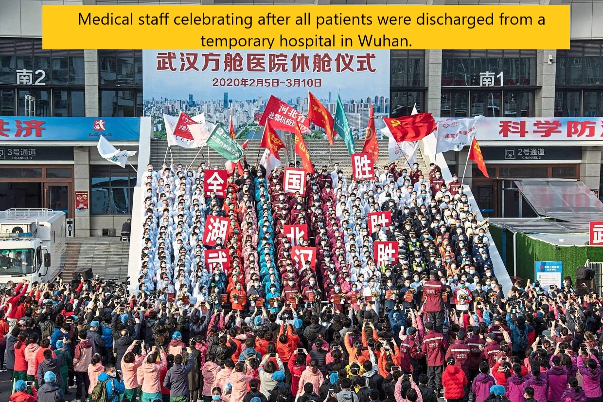 Patient - Medical staff celebrating after all patients were discharged from a temporary hospital in Wuhan. 202025310 2 3 1 C ctgunct, telsC 1 ord