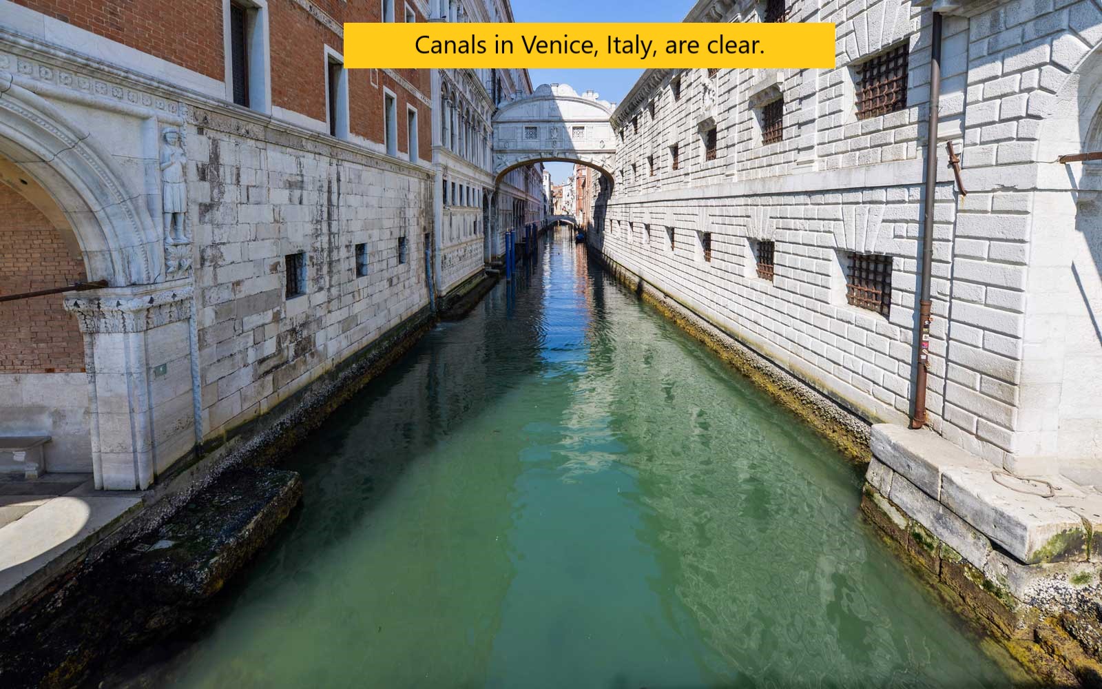 bridge of sighs - Canals in Venice, Italy, are clear.