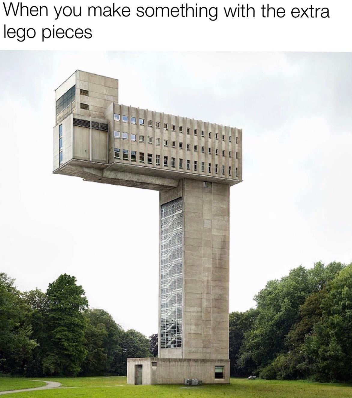 filip dujardin - When you make something with the extra lego pieces 1