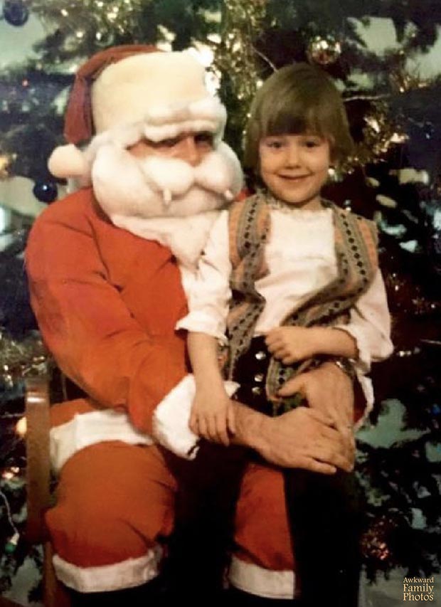 30 Funny Vintage Christmas Family Pics, Ads & Pinups
