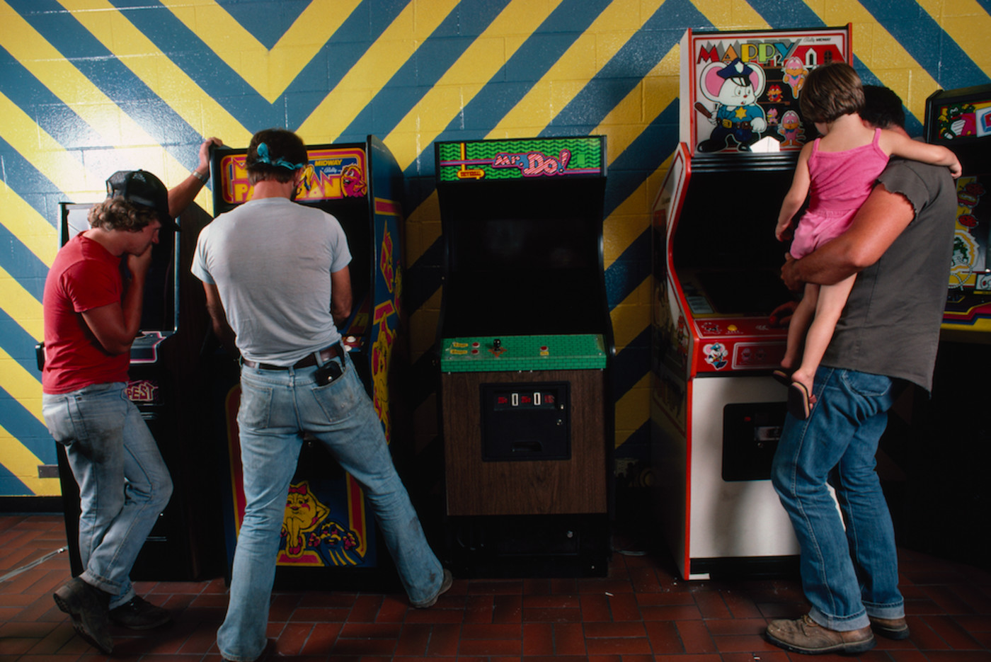 retro gaming nostalgia trap - Memories Of Social Interaction