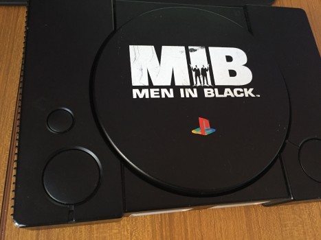 Weird and WTF Custom Consoles - Men in Black PlayStation