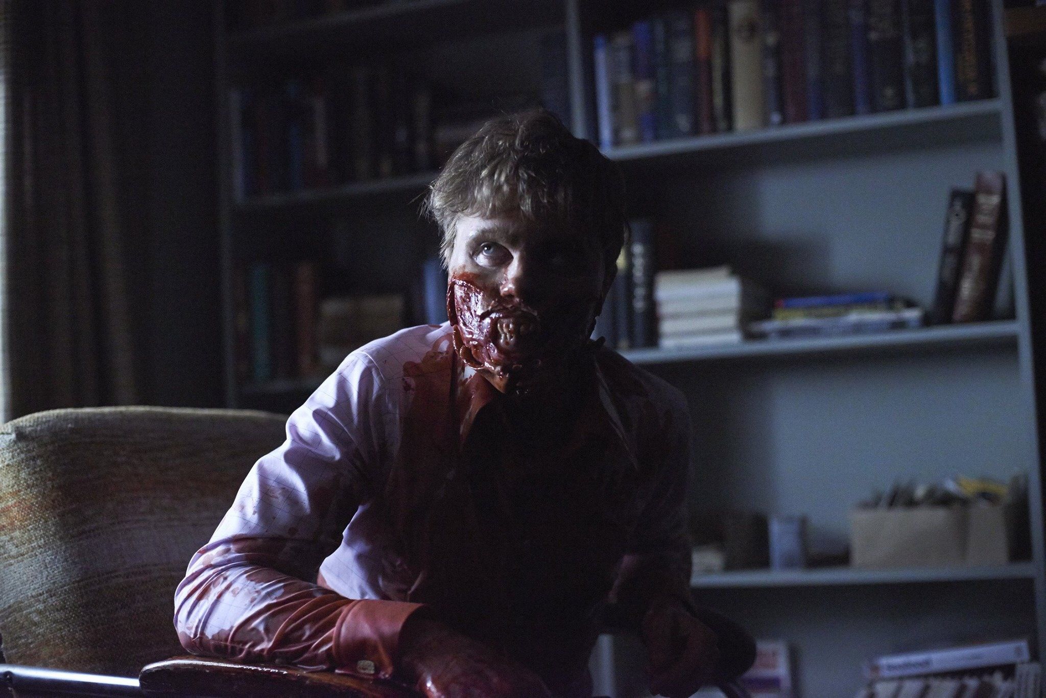 disturbing scenes from TV  - Hannibal… scene where guy is cutting off chunks of his face