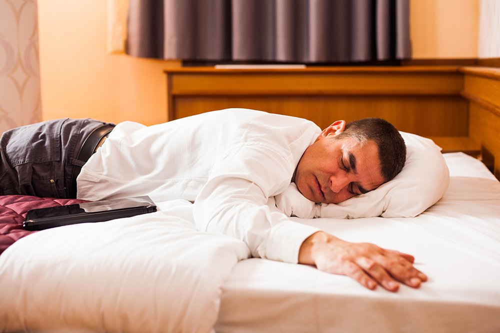 AITA Husband Questions - sleeping in hotel room