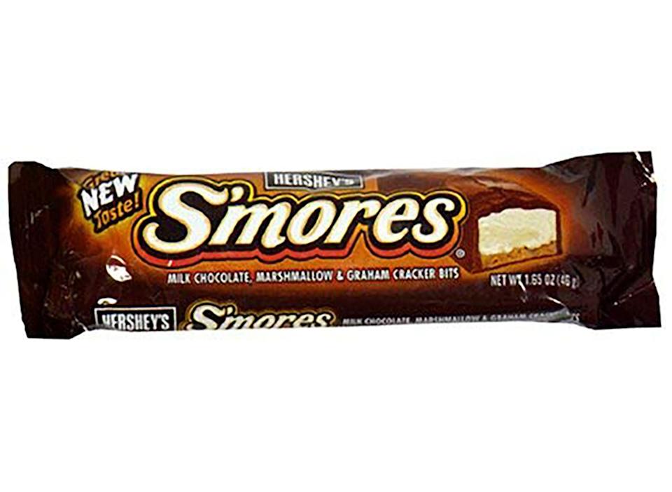 Discontinued Foods - discontinued s mores candy bar - Hershev New Taste! Smores Milk Chocolate Murshmallow L Graham Cracker Bits NETW1.55 02652 Cuersheys Smoras Merkolocolate