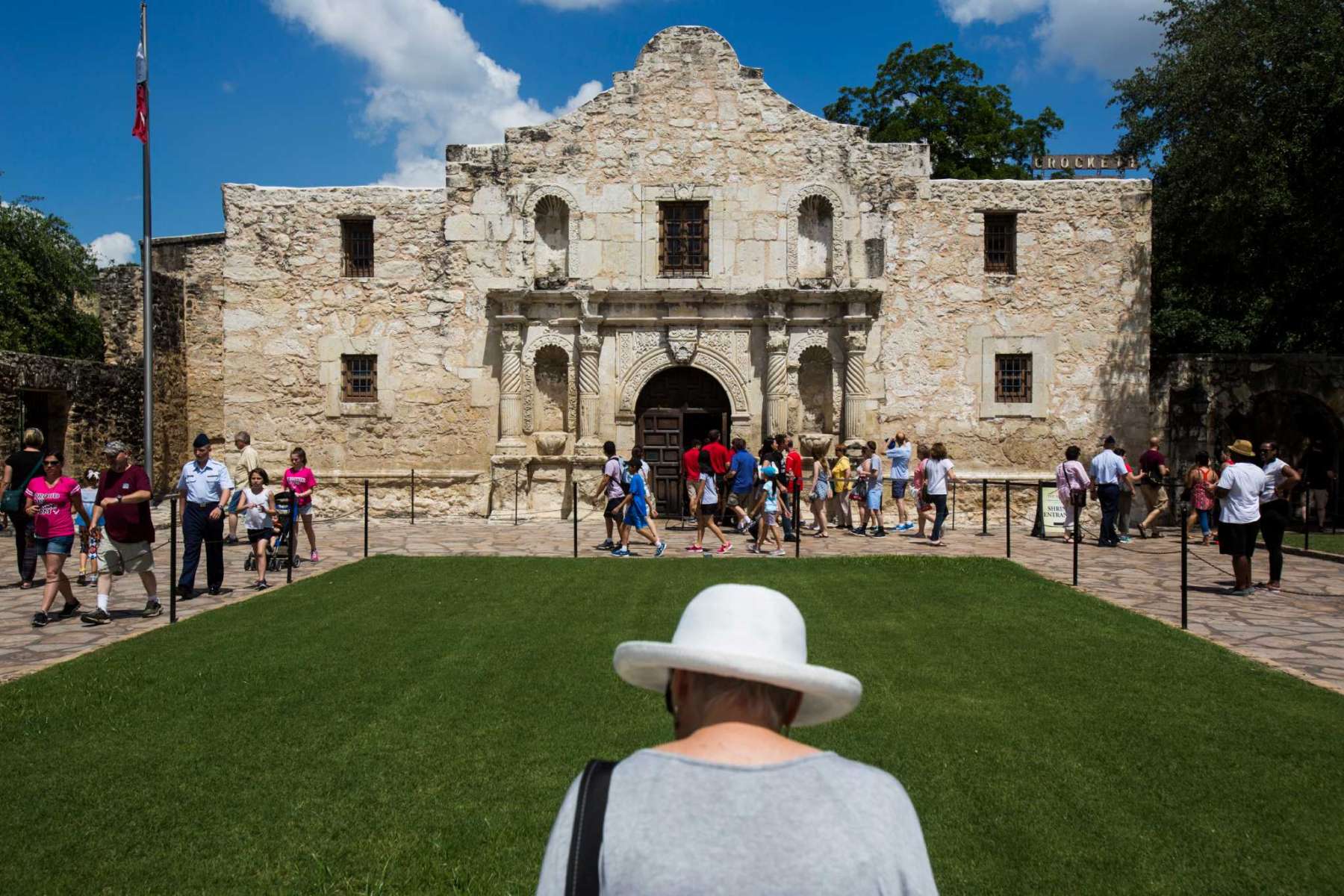 Disappointing Tourist Destinations - The Alamo