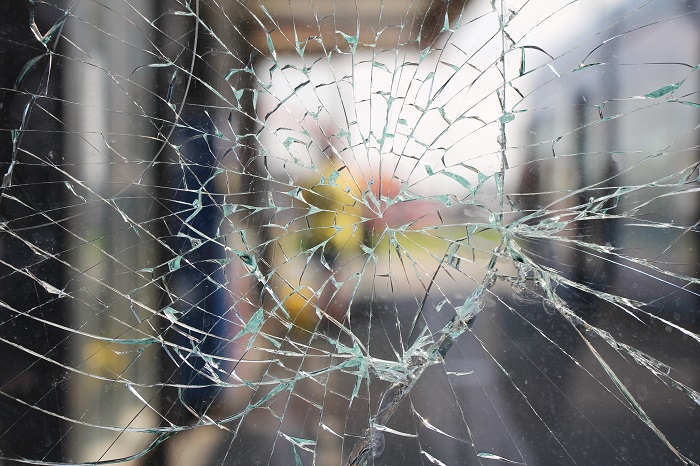Traumatizing childhood events - broken glass door