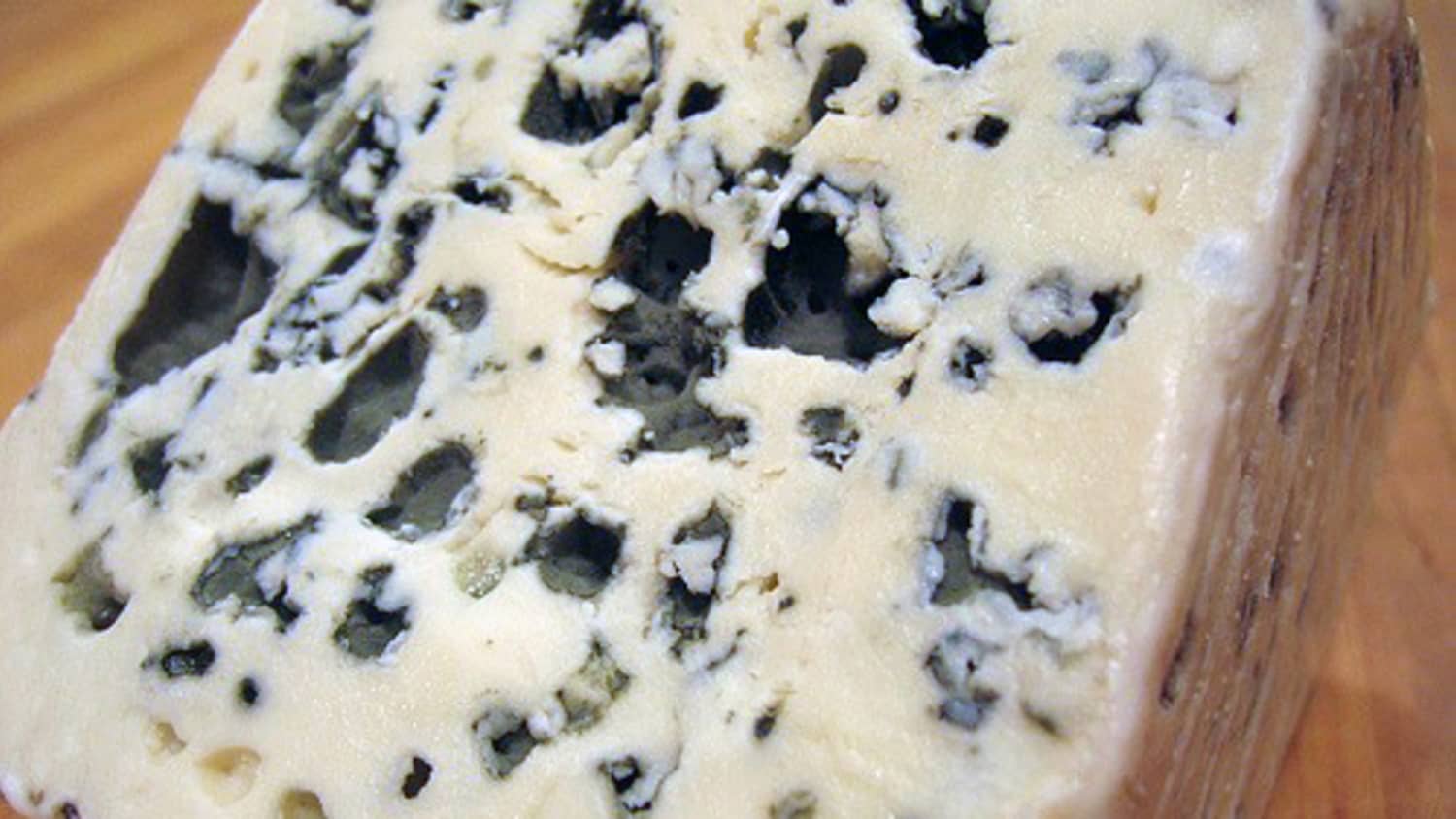 divisive foods - Blue cheeseI