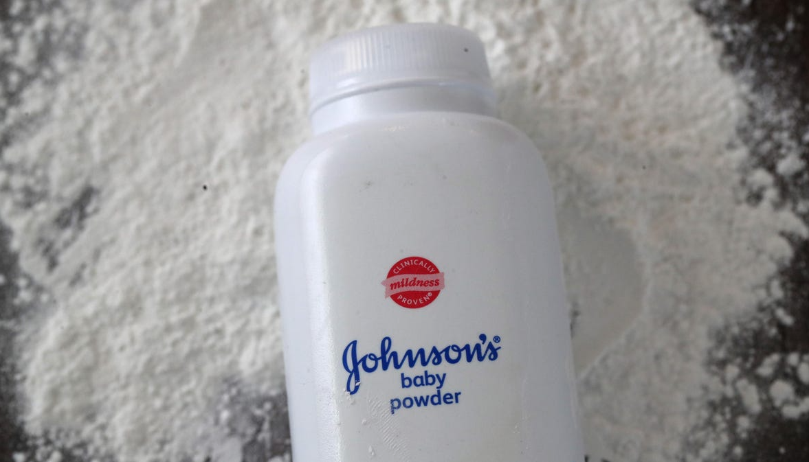 johnson and johnson baby powder - mildness Johnson's baby powder