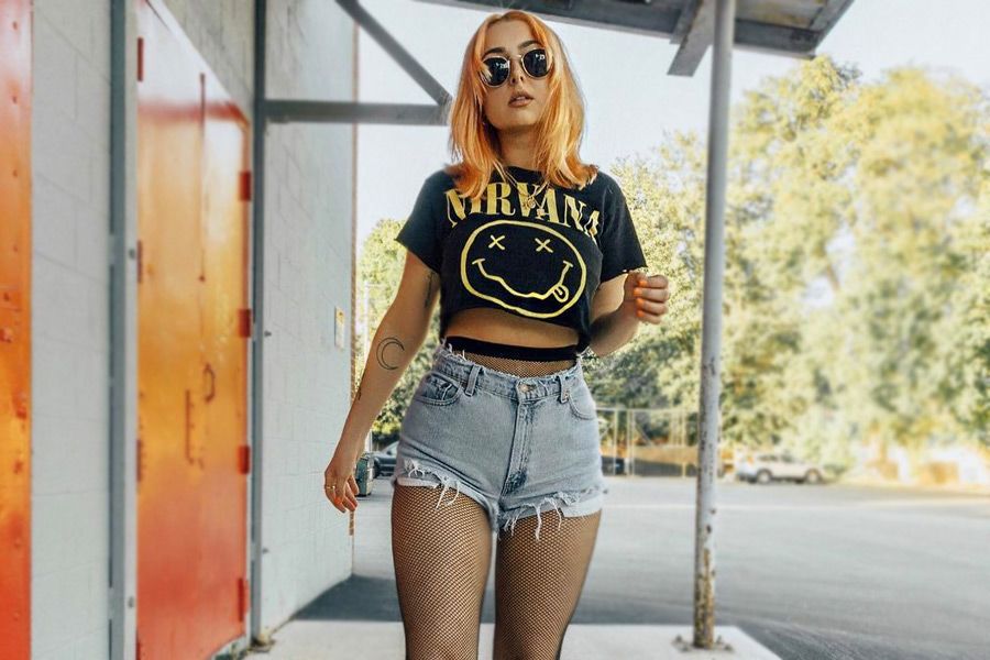 I absolutely hate today's fashion of 90s grunge meets sporty spice and the fact that people think they are being original. - u/These_Ad1806