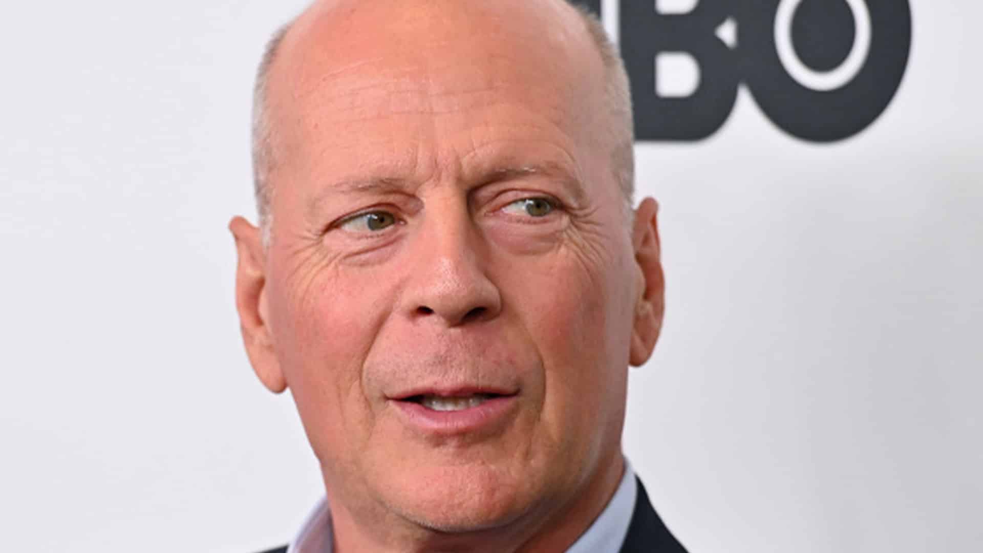 actors who play themself - Bruce Willis