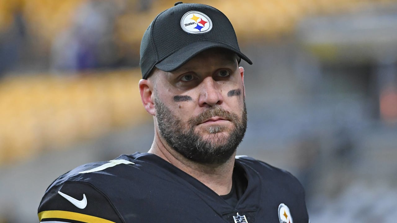 celebrities who committed crimes - Pretty sure Ben Roethlisberger raped a woman in a bathroom.