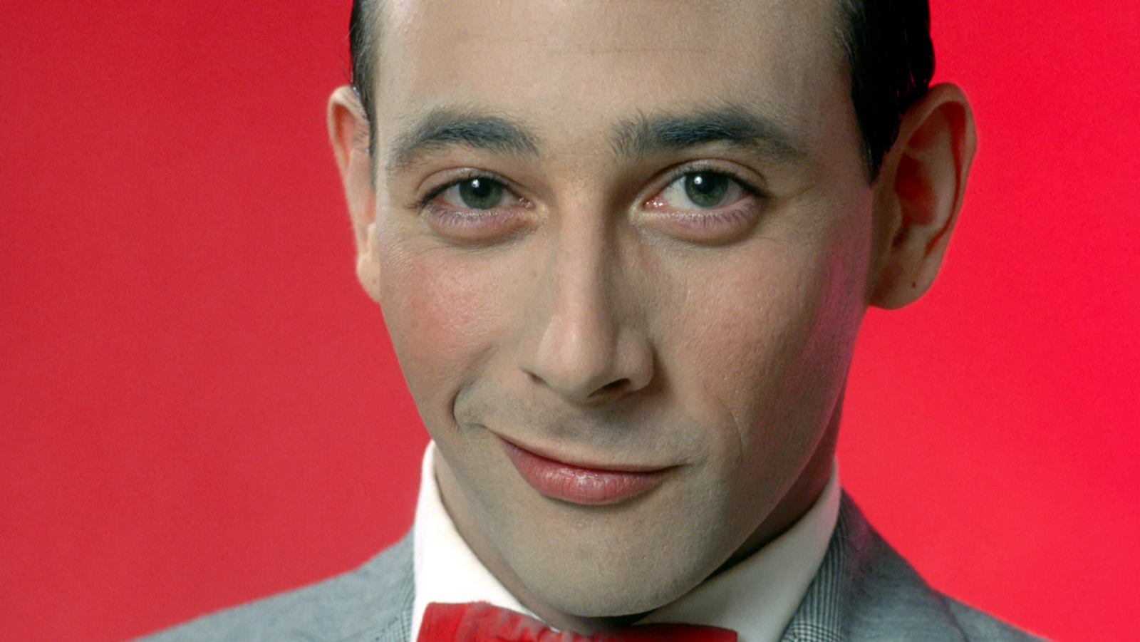 Paul Reubens How dare he got to an adult jerk off theater and jerk off in the presence of other adults who went to the adult jerk off theater specifically to jerk off in the presence of other adults who were also jerking off.Won't someone please think of 