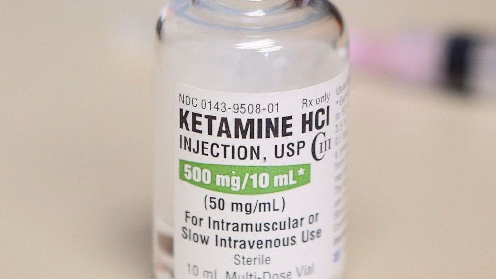 creative ways to die - 1000mg of ketamine shot intramuscular 3 minutes before I jump out of a plane