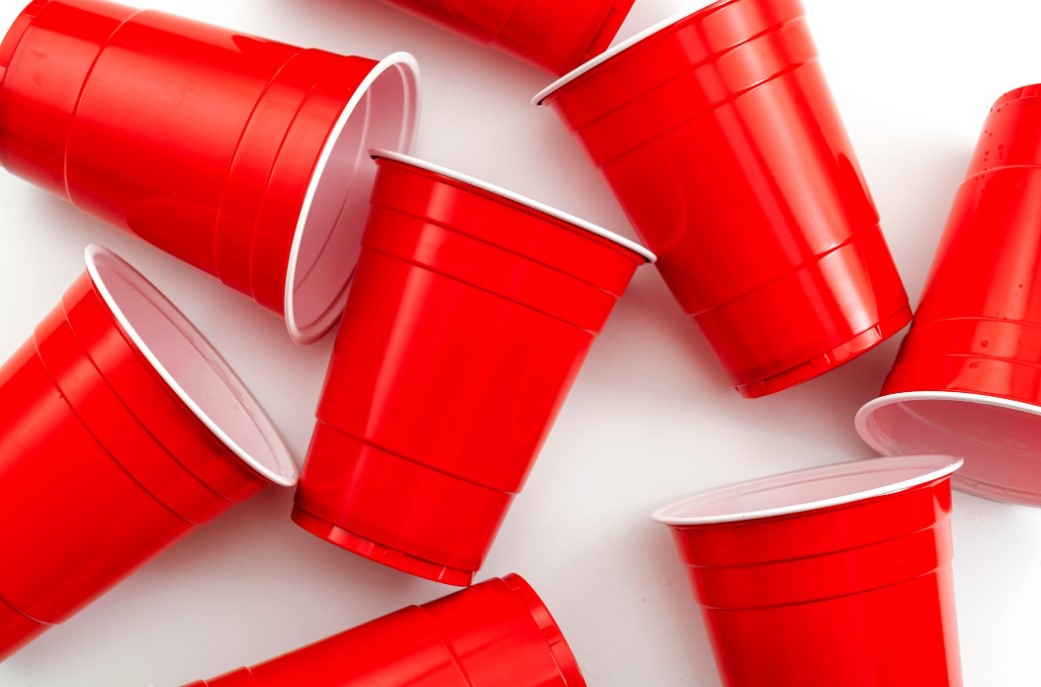 Trashy Wedding Stories - red plastic cups