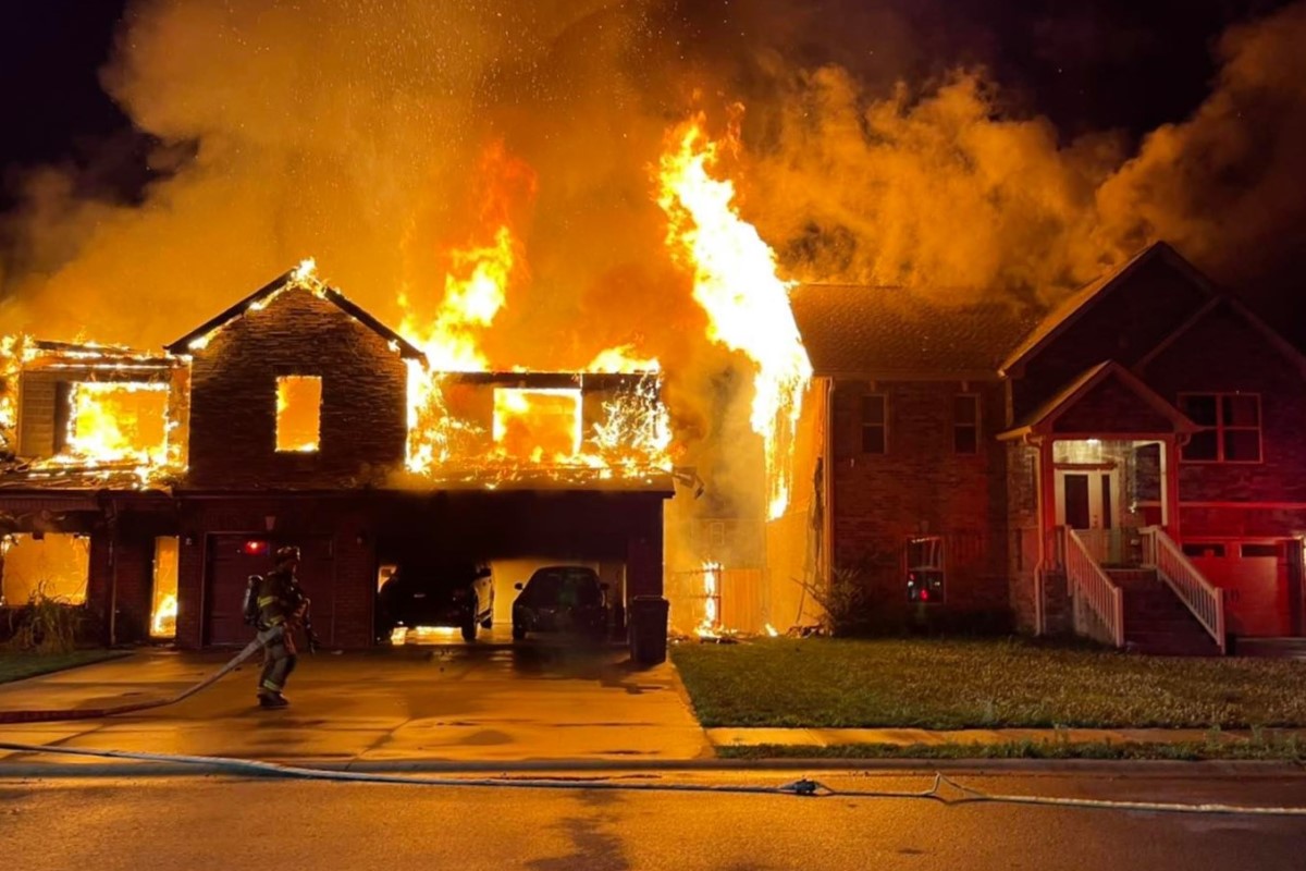 Dark Facts - house fire - Th