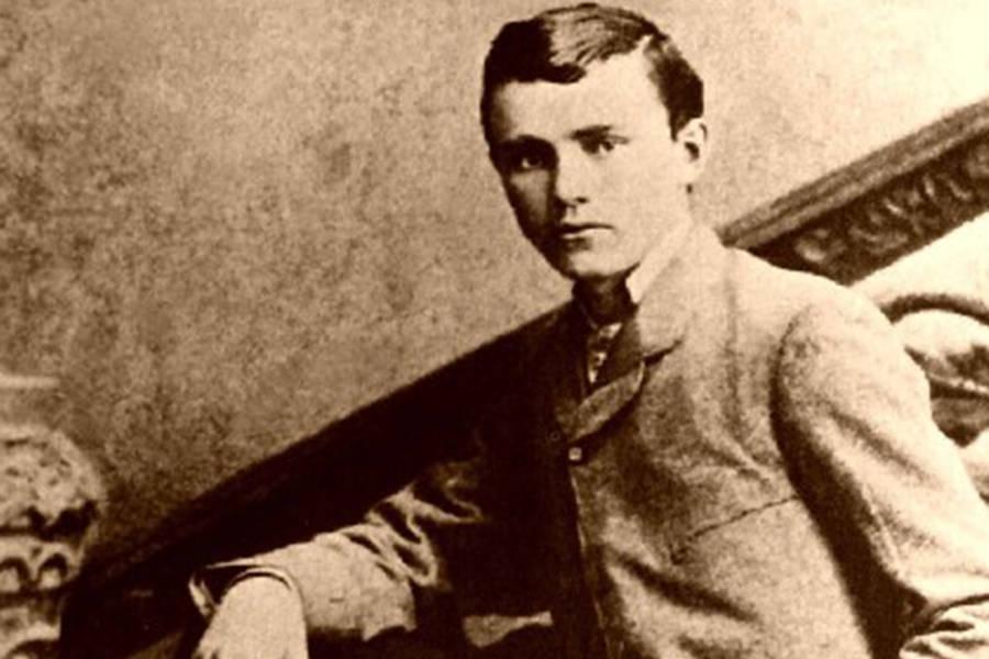 Jesse James Facts - Edward O'Kelly, the man who shot and killed Robert Ford (who had killed Jesse James by shooting him in the back), was released due in part to a petition favoring his release getting 7,000 signatures, he later was killed while trying to