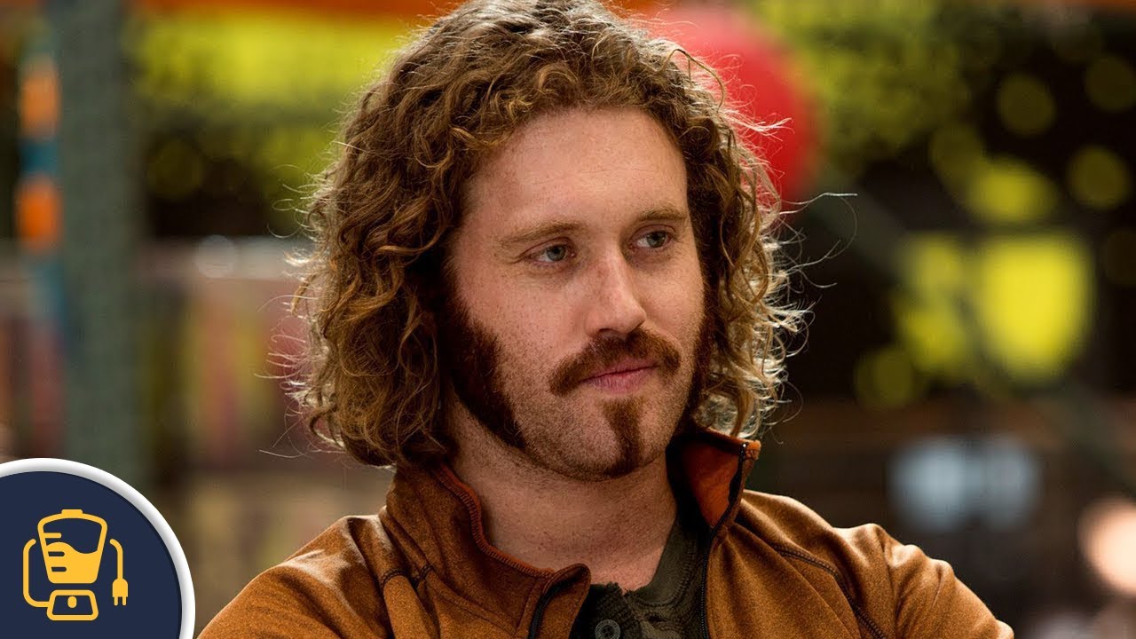 celebs who ruined careers - TJ Miller.