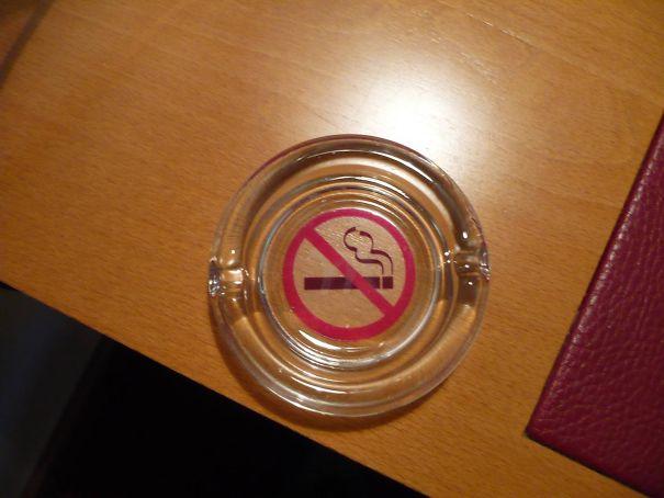 Amazing tray in the non smoking hotel