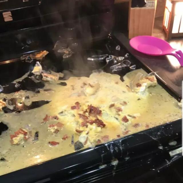 This mom who put glass on a hot stove.