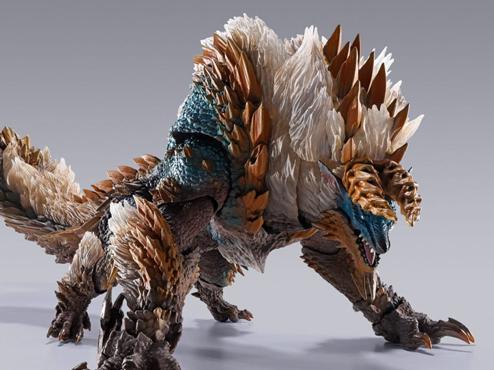 Zinogre are wyverns with electricity that courses throughout their bodies, as if that wasn’t enough, they’ve got ridiculously sharp claws and extremely strong limbs so they can leap around and strike at you from any angle while also evading your attacks.