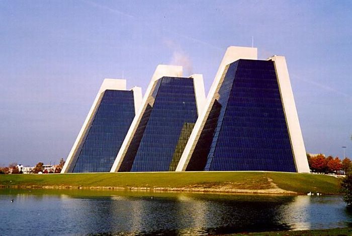 Pyramid office complex, Indianapolis IN