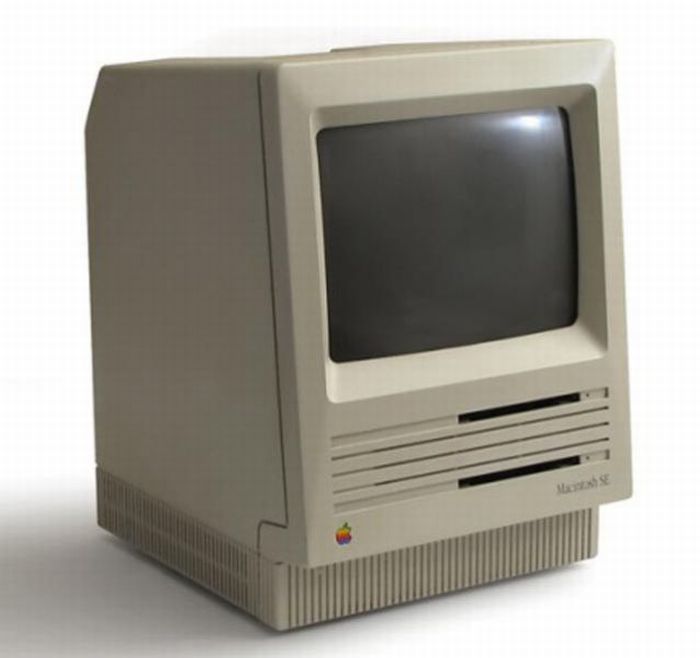 1987 - Macintosh SE