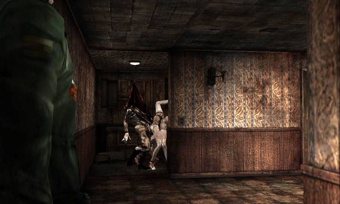 Scariest Silent Hill Moments - Pyramid Head