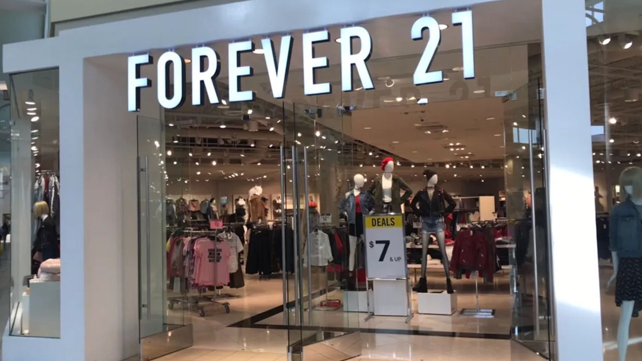 reasons people quit job --  I worked a seasonal floor position at Forever 22 too!