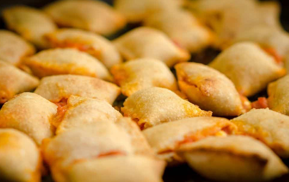 Not edible but want to eat - pizza rolls
