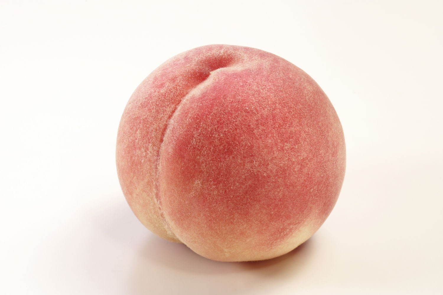 thigns women want men to know - sexy peach fruit