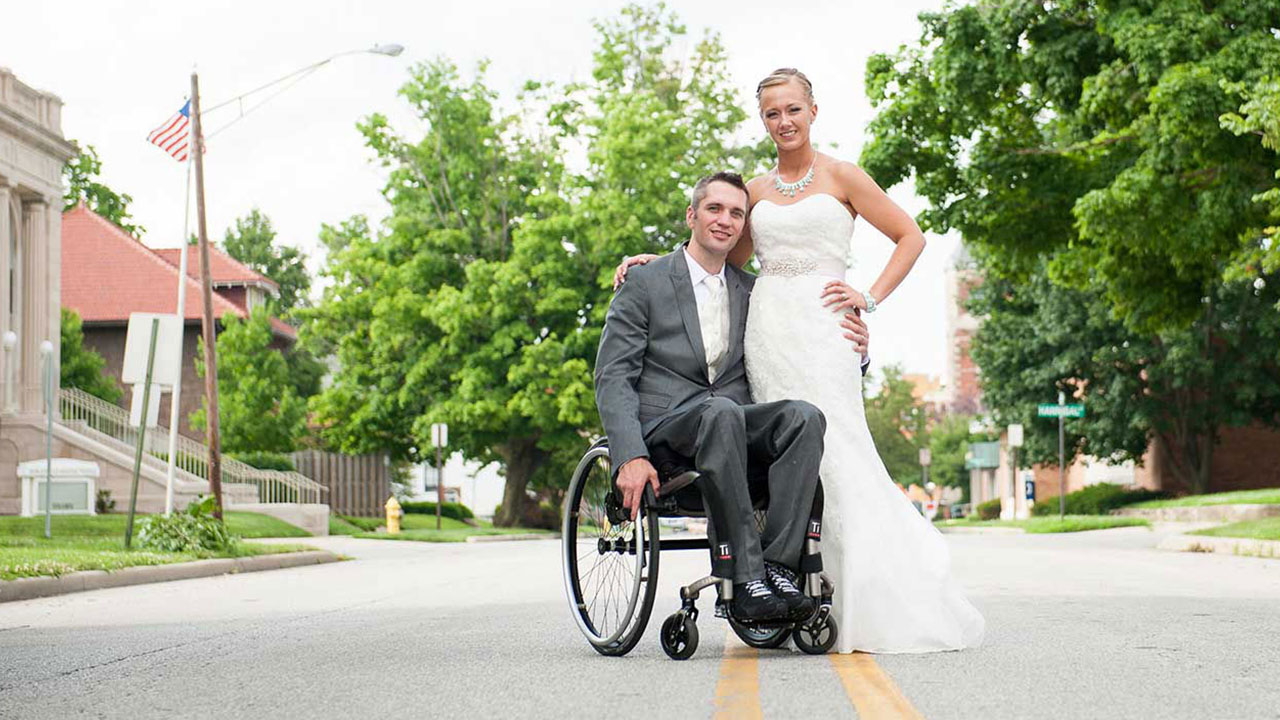wtf wedding moments - paraplegic veteran - Ti