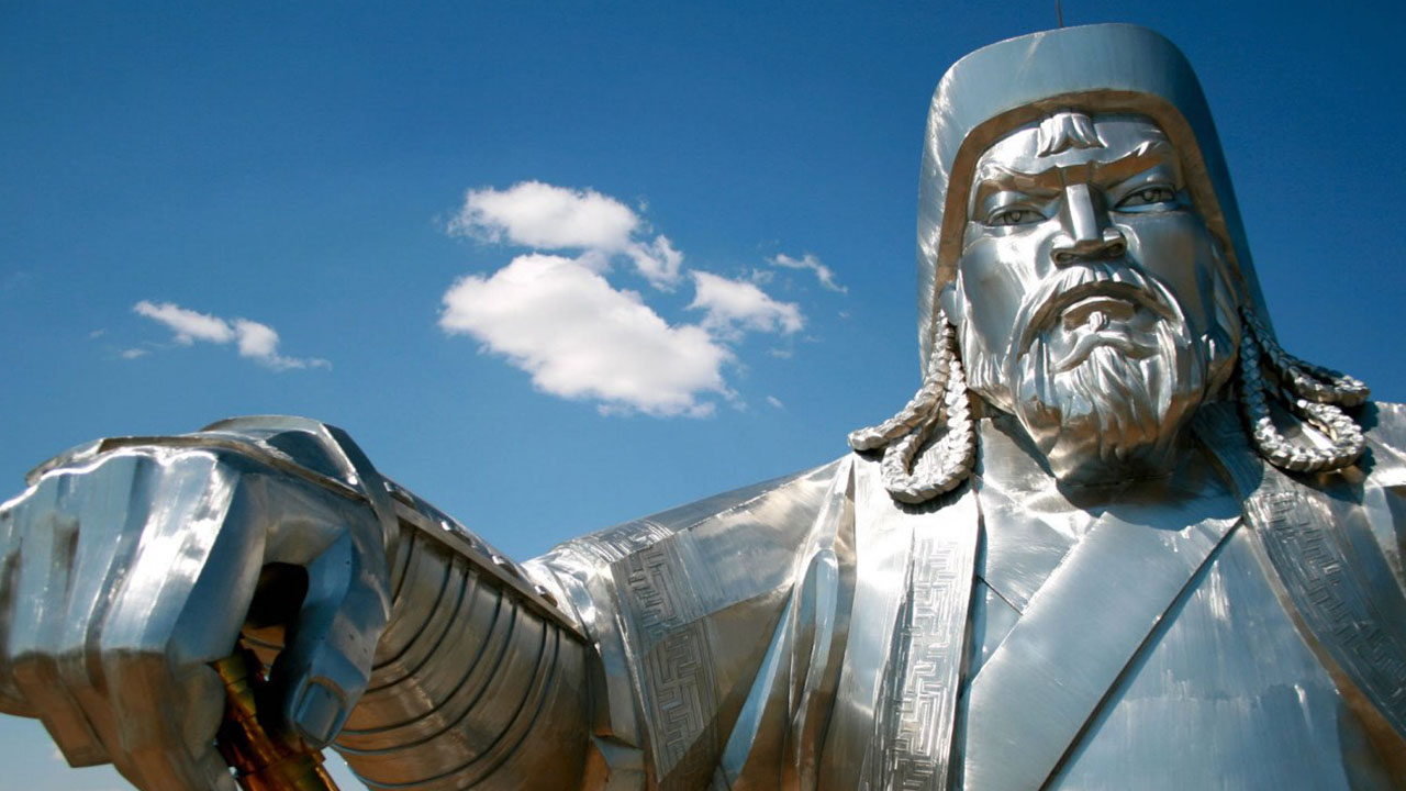 historical facts - chinggis khaan statue complex - www