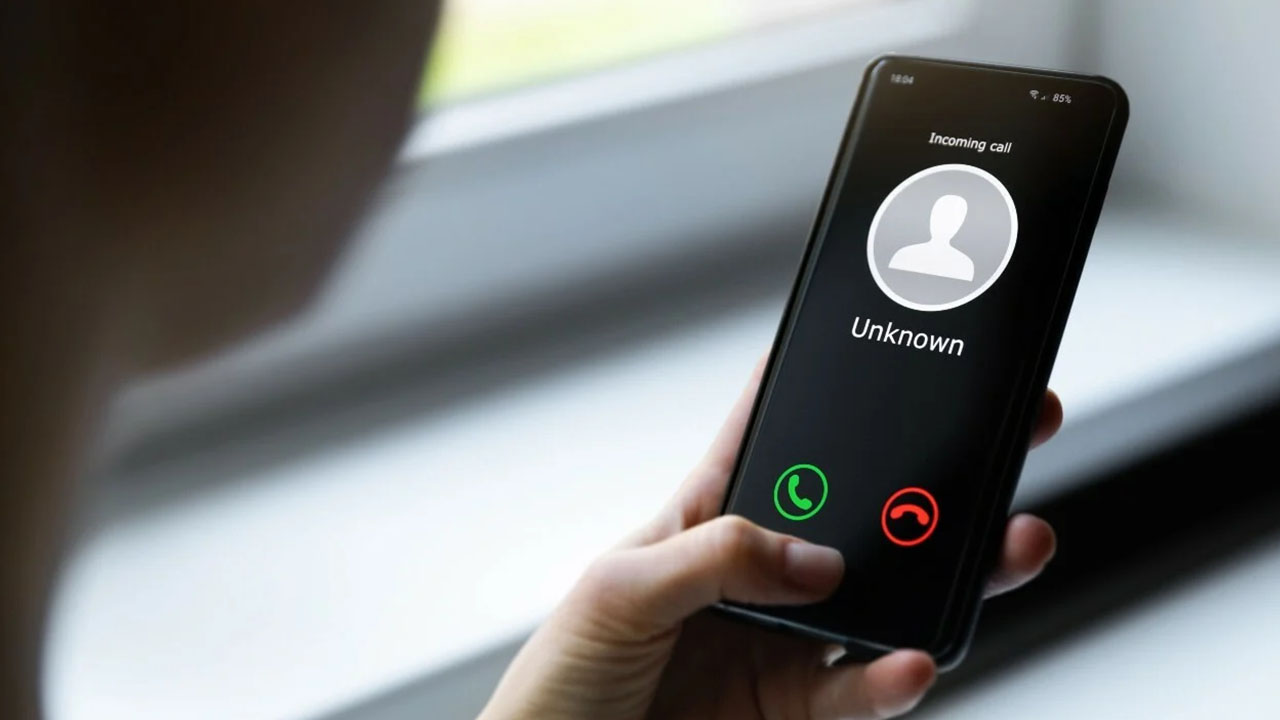 Legal things that should be illegal - block robocalls - Incoming call s Unknown 85%