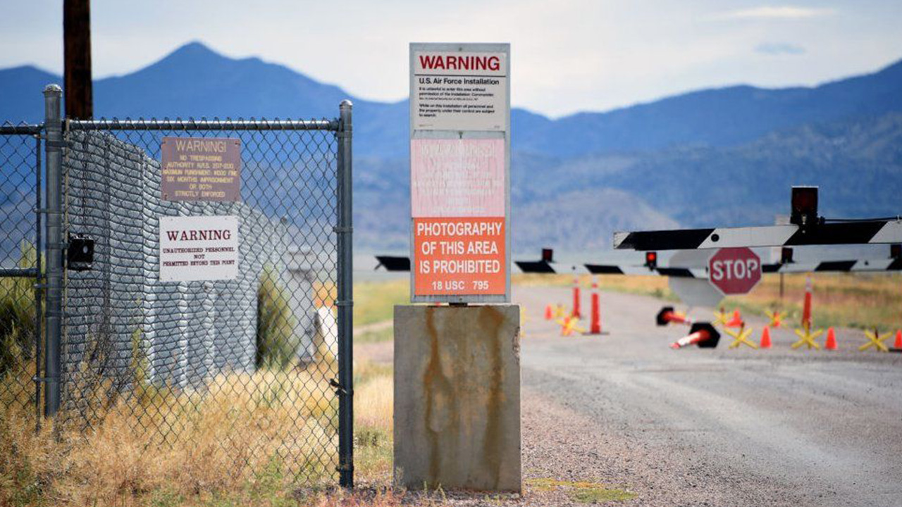 "Area 51 wasn't confirmed to actually exist by the US Government until 2013." - u/Chengweiyingji