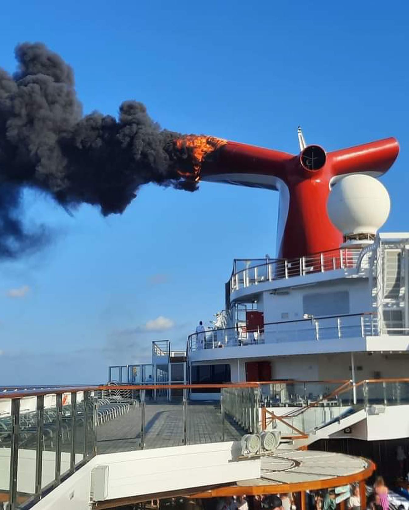 Carnival cruise ship fire - sea