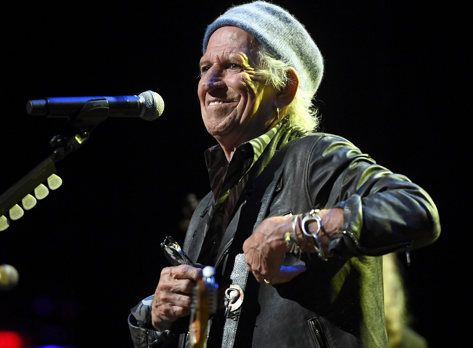 Famous People from History still alive - keith richards - 0000