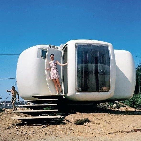 futuristic tiny home