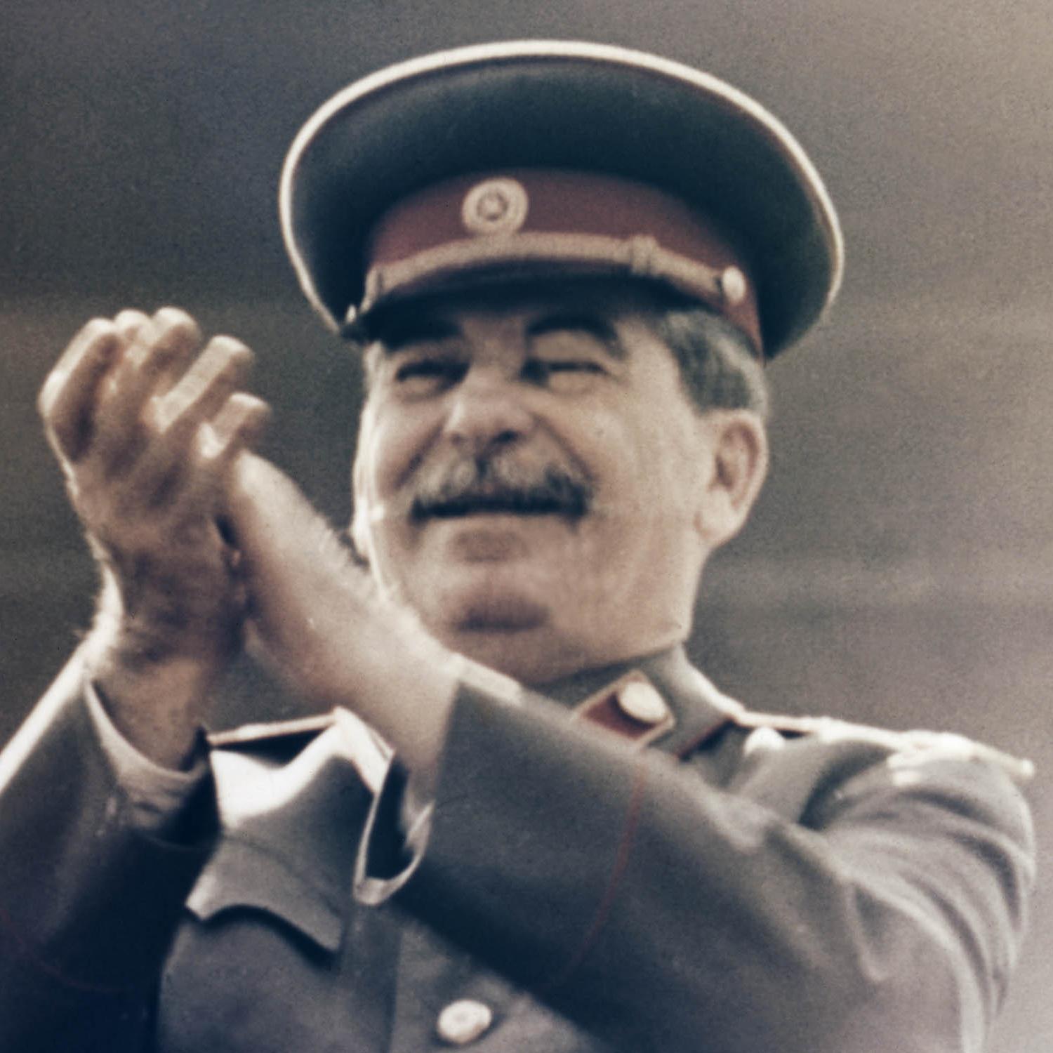 Disturbing History Facts  - stalin applauding