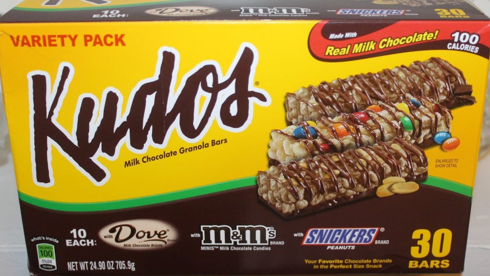 kudos bars - 28 Alade with Variety Pack Real Milk Chocolate 100 Calories Kudos Milk Chocolate Granola Bars Enlarged To Show Detail Dove 10 Each with with what's Inside mm__ Snickers. 30 Rando Milk Chocolate Dri Brand Minist Milk Chocolate Candies 100 50V 