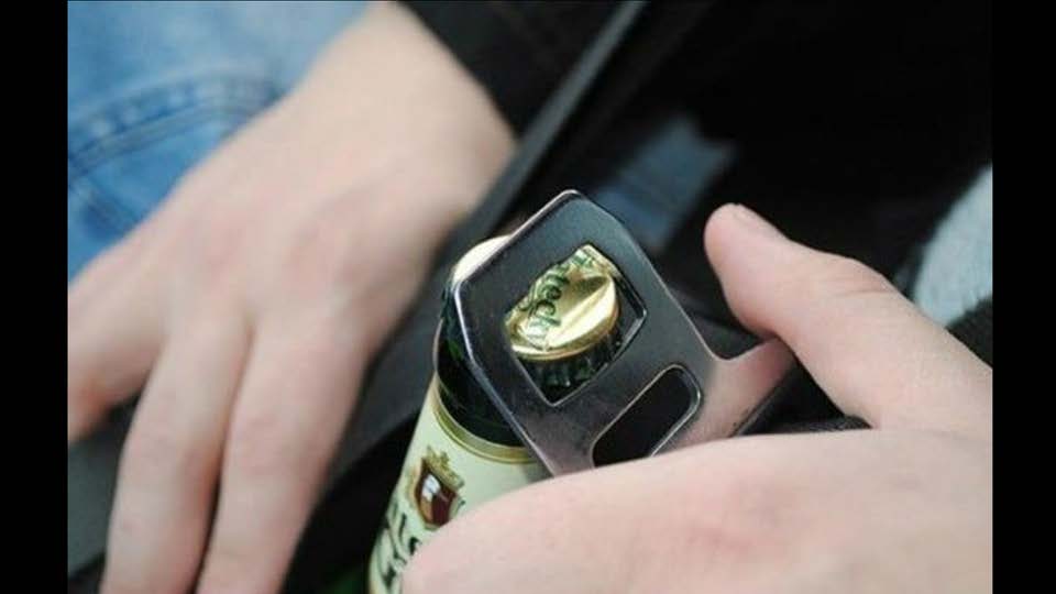 Life Hacks - seatbelt bottle opener